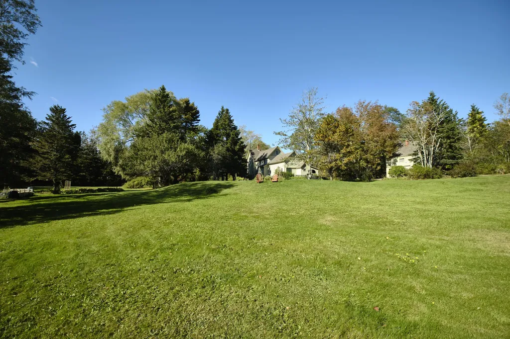1170 Pleasant Point Road Cushing ME 04563