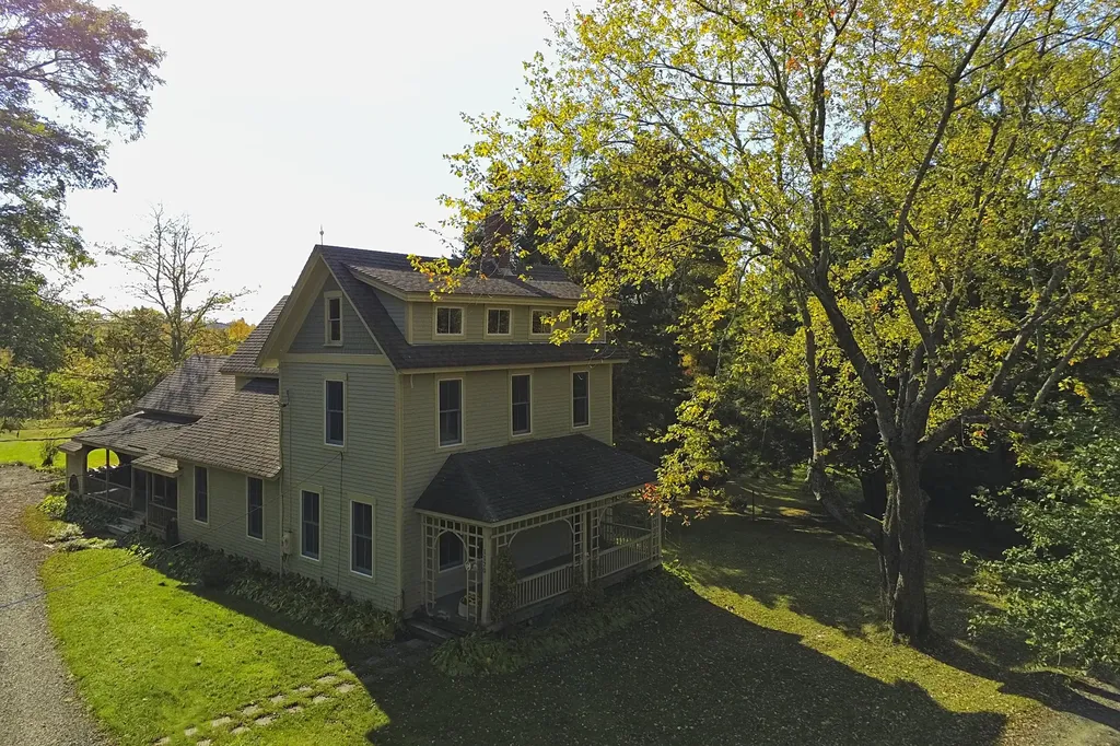 1170 Pleasant Point Road Cushing ME 04563