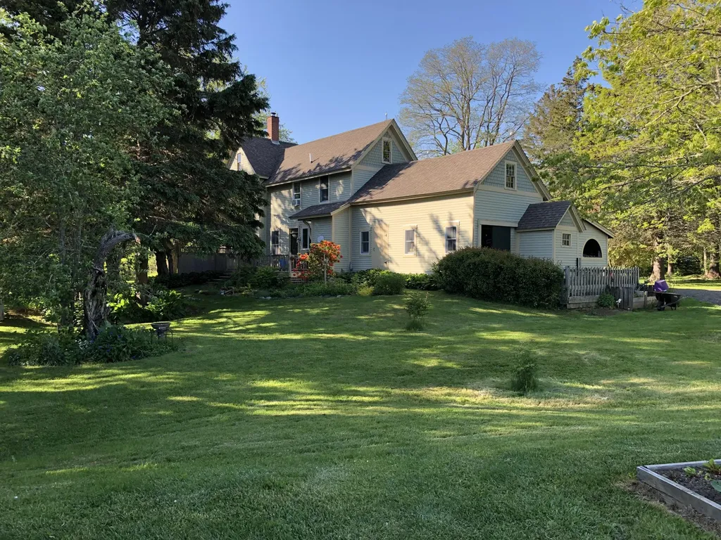 1170 Pleasant Point Road Cushing ME 04563