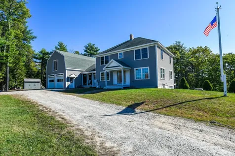 31 Peterson Lane Brunswick ME 04011