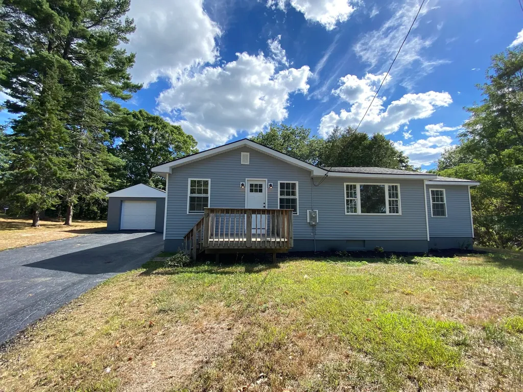 19 Cole Road Biddeford ME 04005