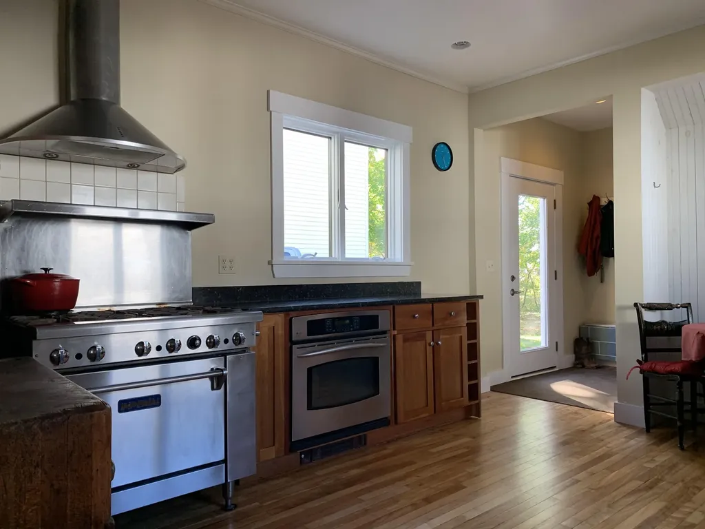 22 Fern Street Bangor ME 04401