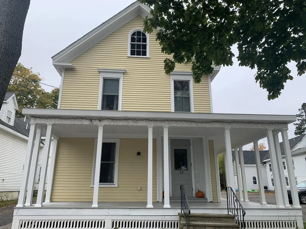 22 Fern Street Bangor ME 04401