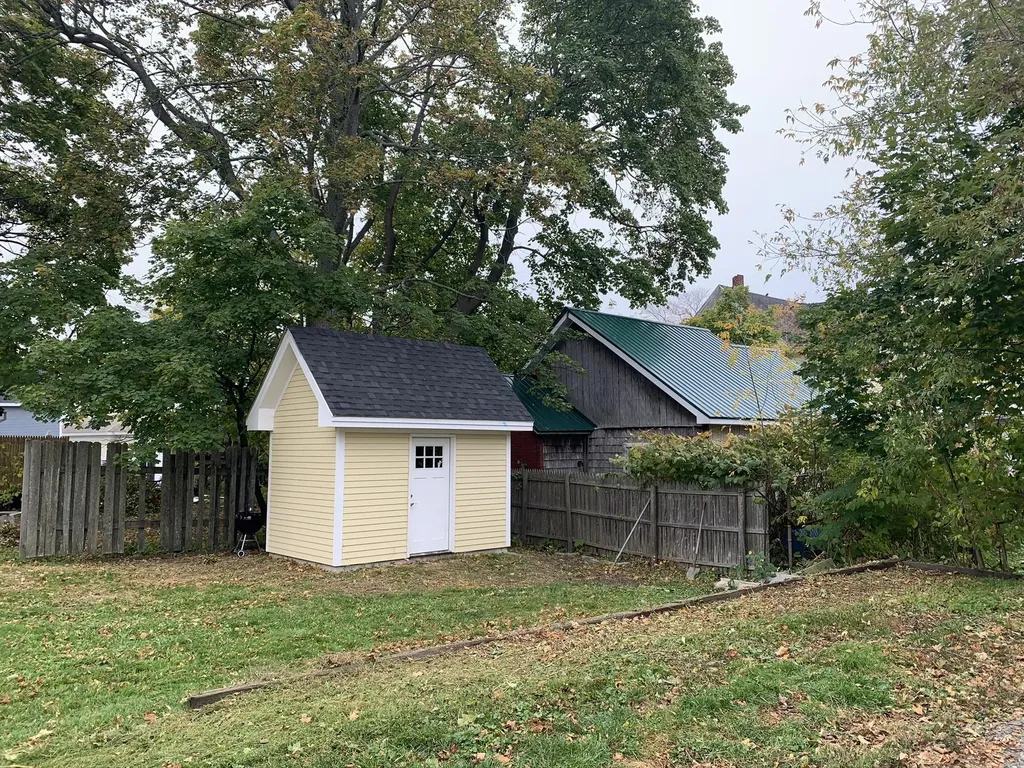 22 Fern Street Bangor ME 04401