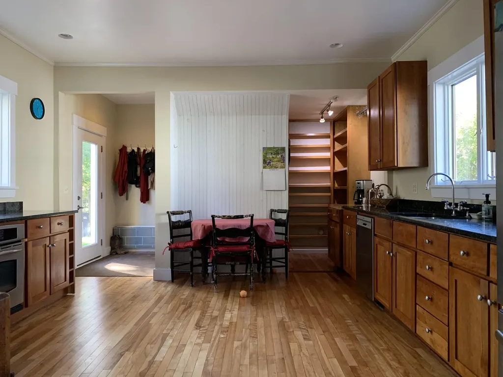 22 Fern Street Bangor ME 04401