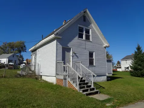 18 Forrest Avenue Rockland ME 04841