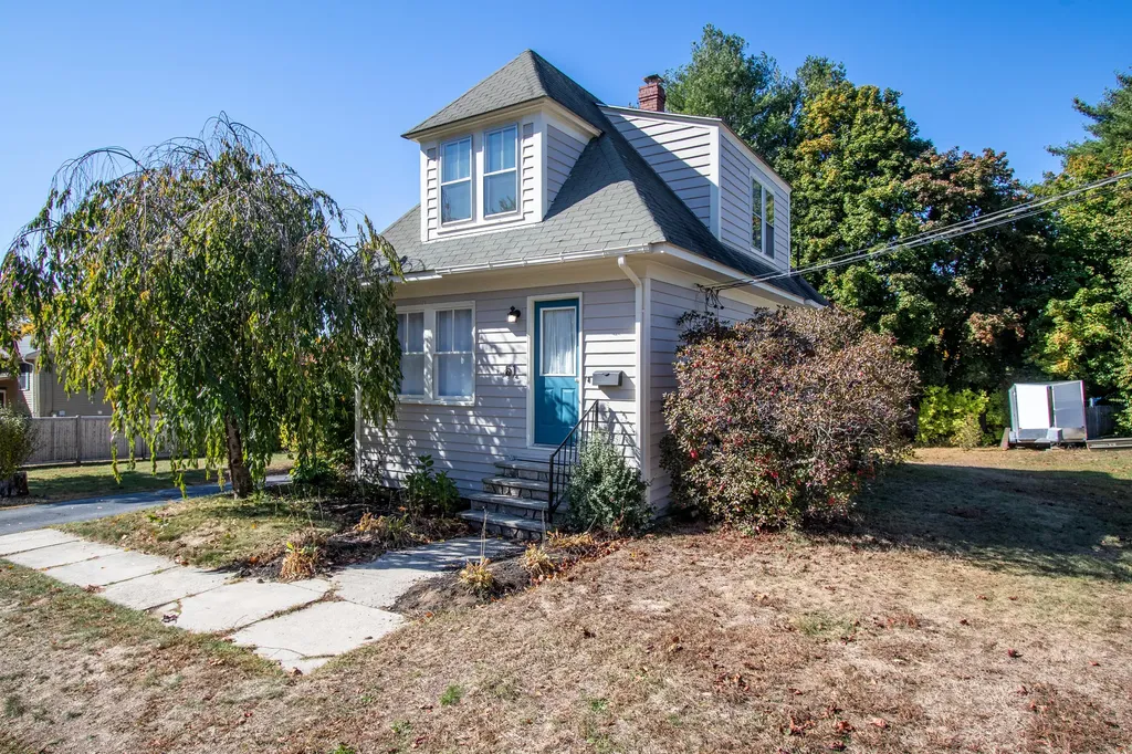 51 Farnham Street Portland ME 04103