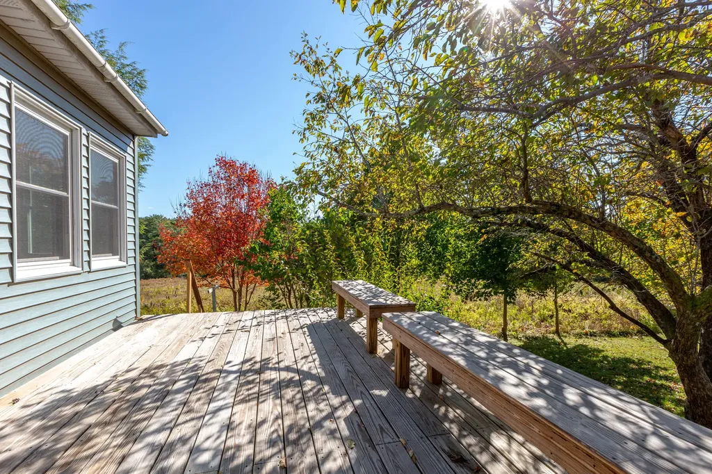 584 Birch Point Road Wiscasset ME 04578