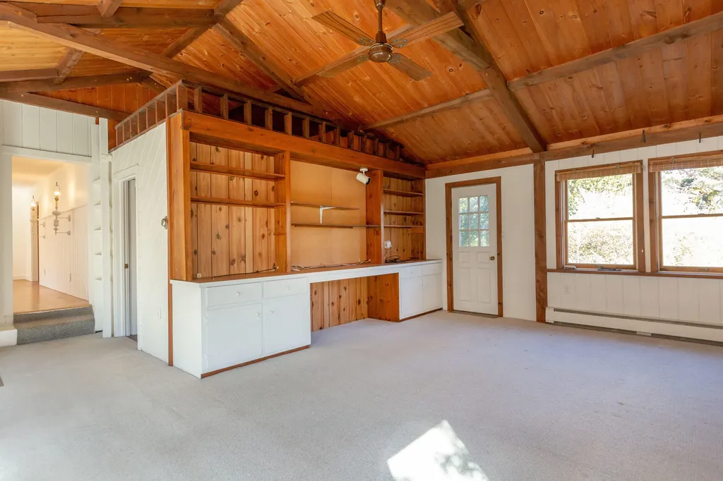 584 Birch Point Road Wiscasset ME 04578