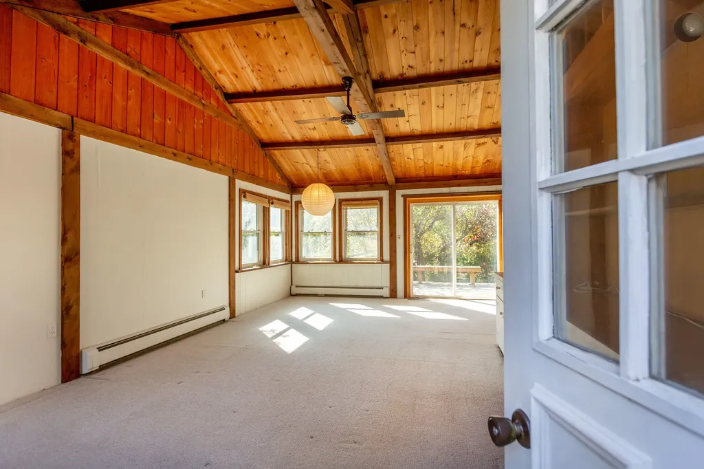 584 Birch Point Road Wiscasset ME 04578