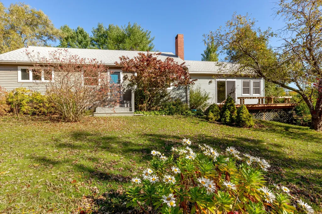 584 Birch Point Road Wiscasset ME 04578