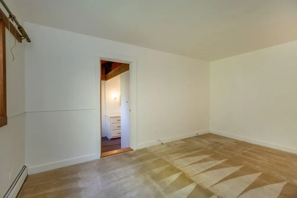 584 Birch Point Road Wiscasset ME 04578