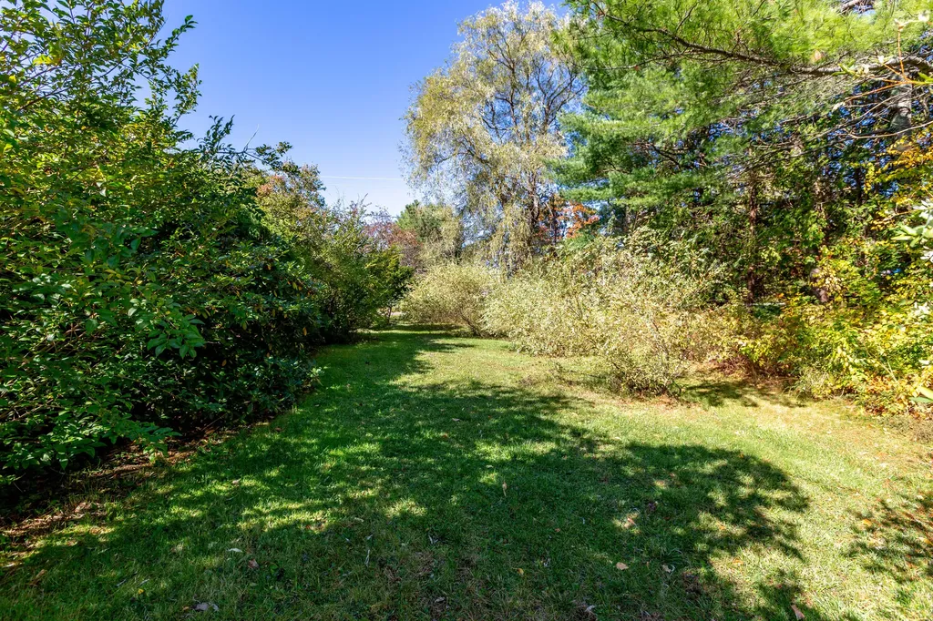 584 Birch Point Road Wiscasset ME 04578