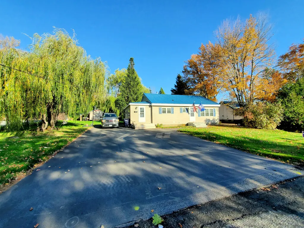 653 N French Street Bangor ME 04401