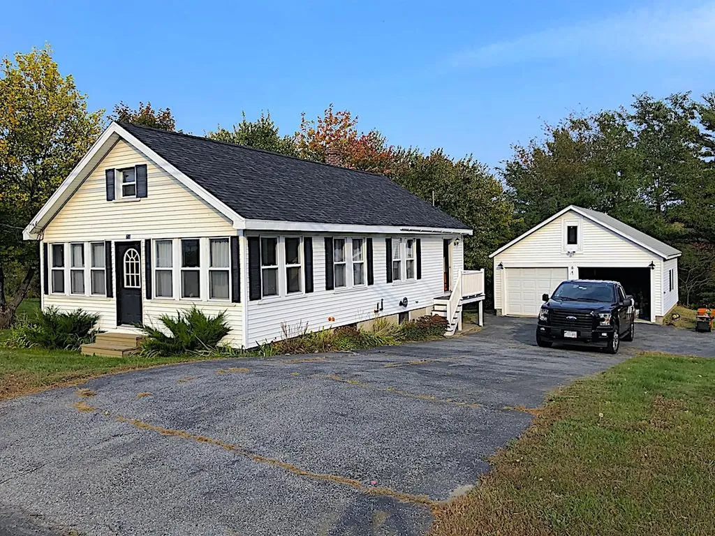 758 Skowhegan Road Fairfield ME 04937