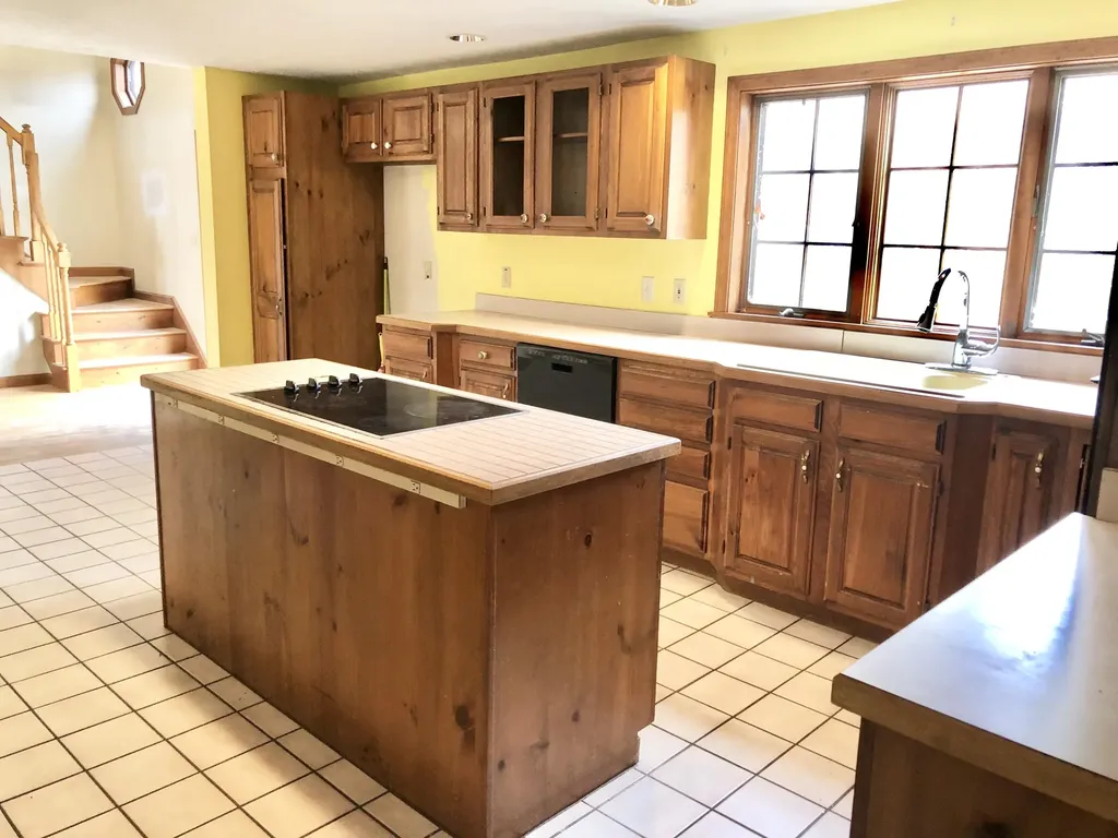 333 Log Cabin Road Arundel ME 04046