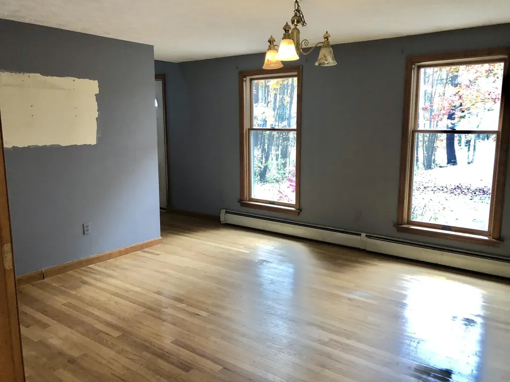 333 Log Cabin Road Arundel ME 04046