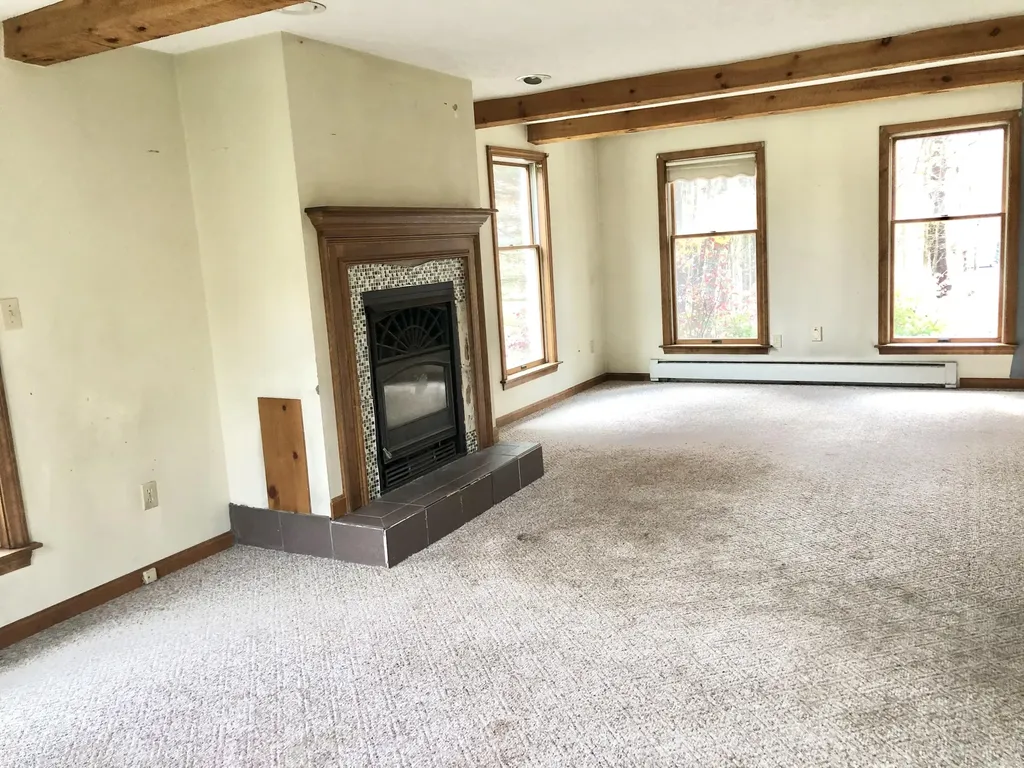 333 Log Cabin Road Arundel ME 04046