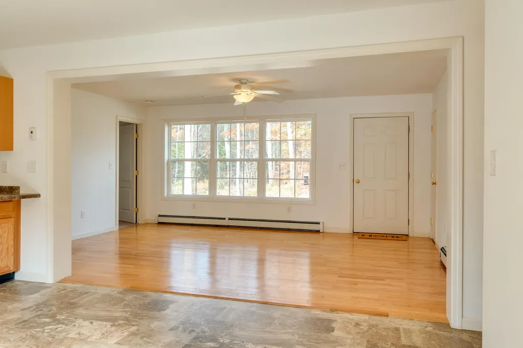 84 Lowelltown Road Wiscasset ME 04578