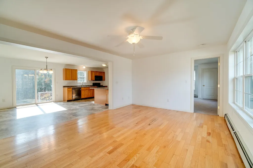 84 Lowelltown Road Wiscasset ME 04578