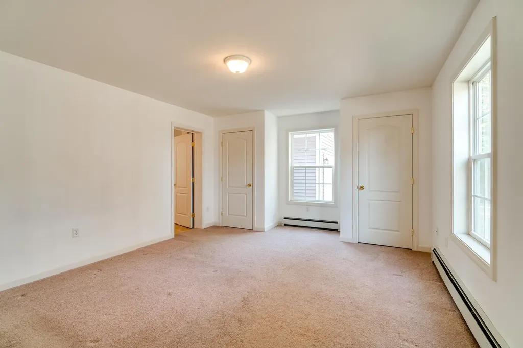 84 Lowelltown Road Wiscasset ME 04578