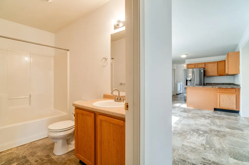 84 Lowelltown Road Wiscasset ME 04578