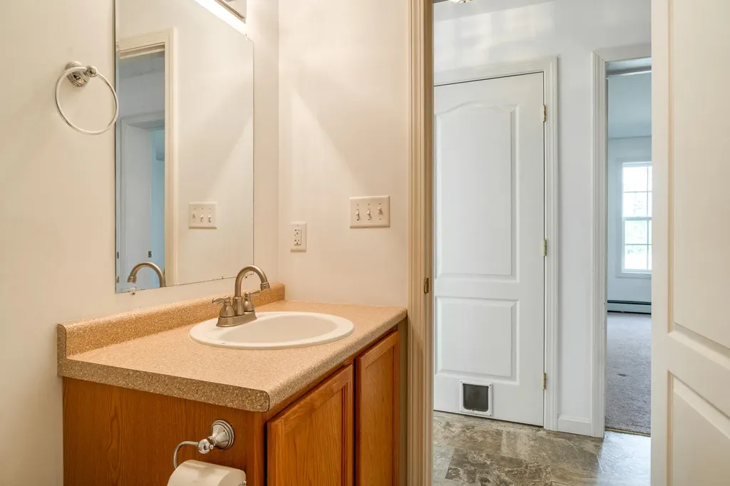 84 Lowelltown Road Wiscasset ME 04578
