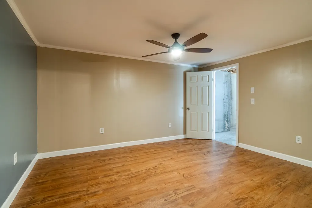 84 Lowelltown Road Wiscasset ME 04578