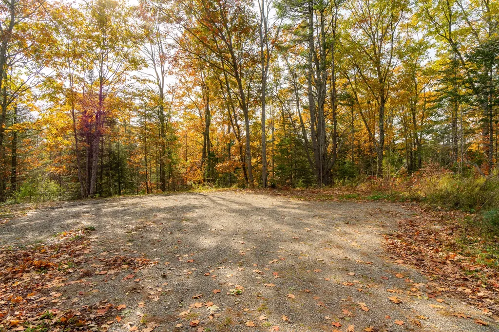 84 Lowelltown Road Wiscasset ME 04578