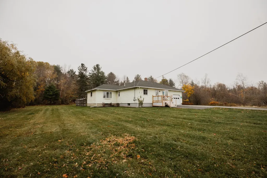 534 Eastern Avenue Brewer ME 04412