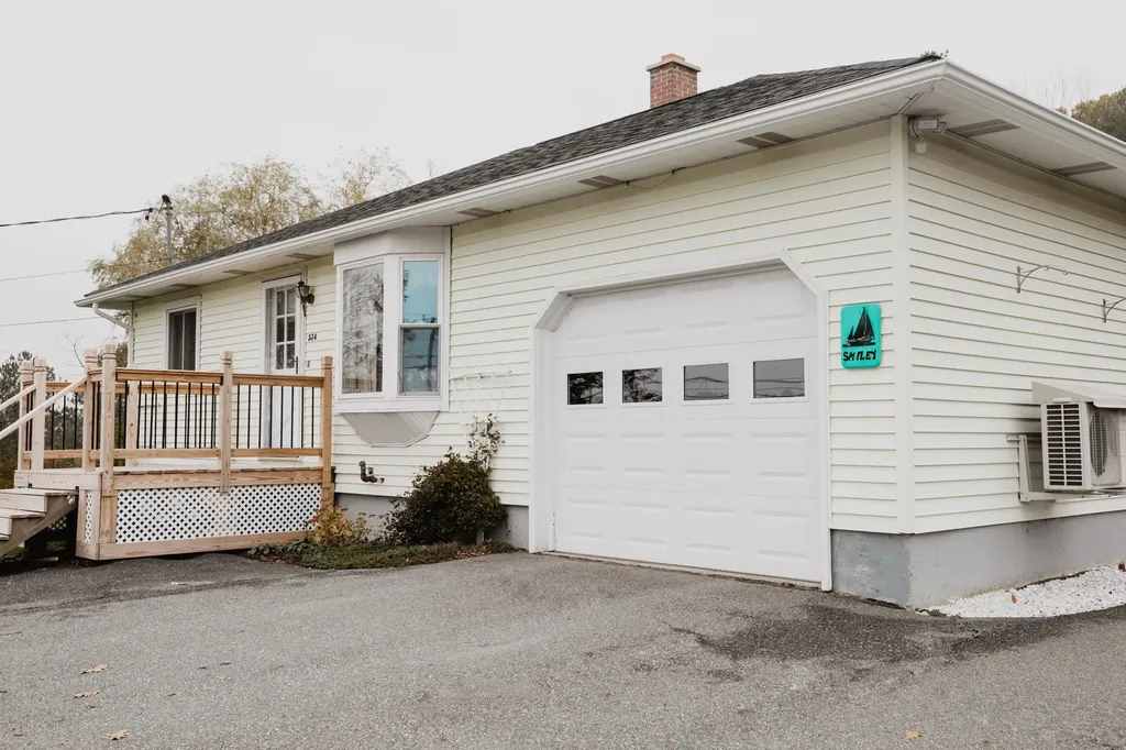 534 Eastern Avenue Brewer ME 04412