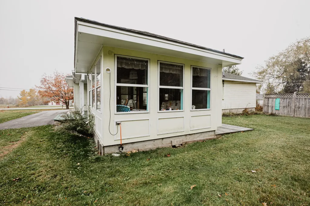 534 Eastern Avenue Brewer ME 04412