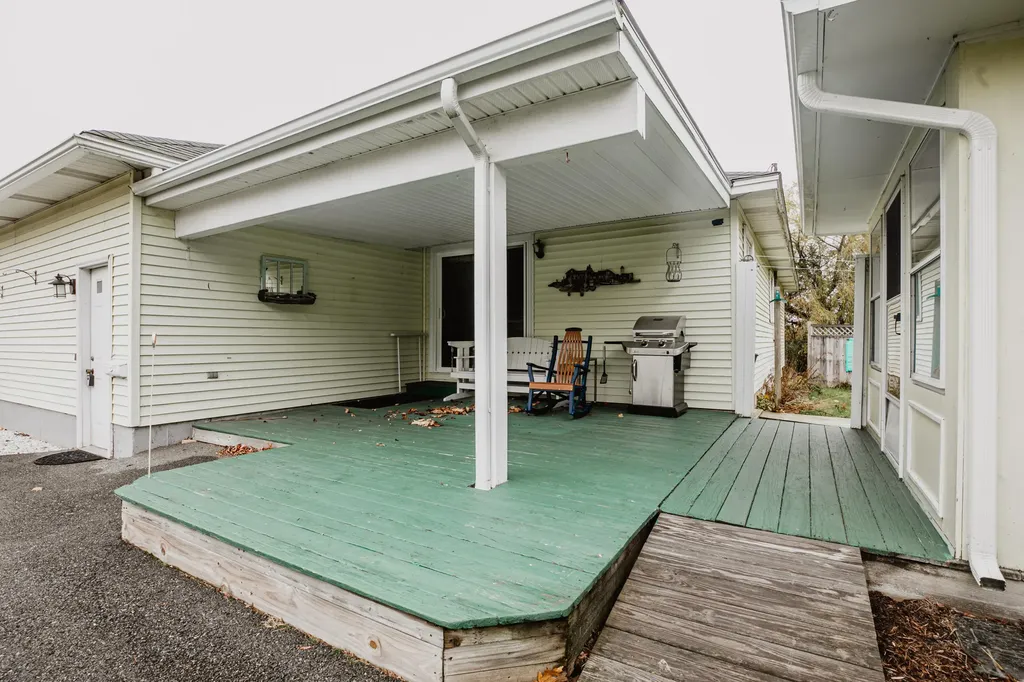 534 Eastern Avenue Brewer ME 04412