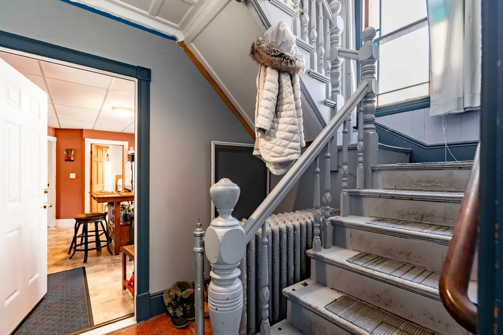 54 Irving Street Portland ME 04103