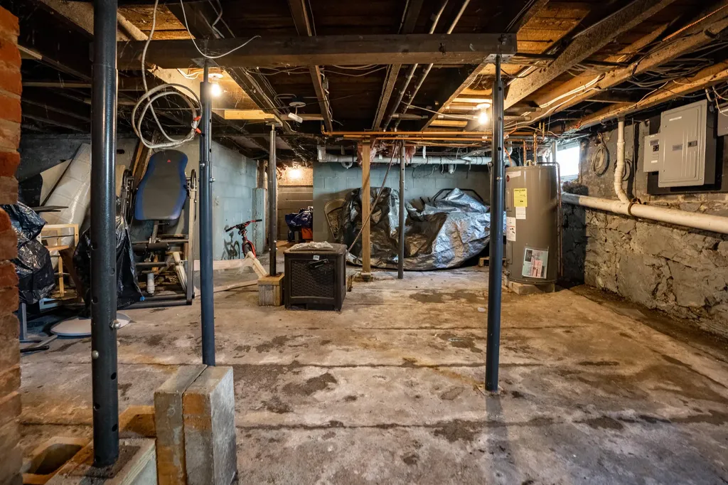 54 Irving Street Portland ME 04103