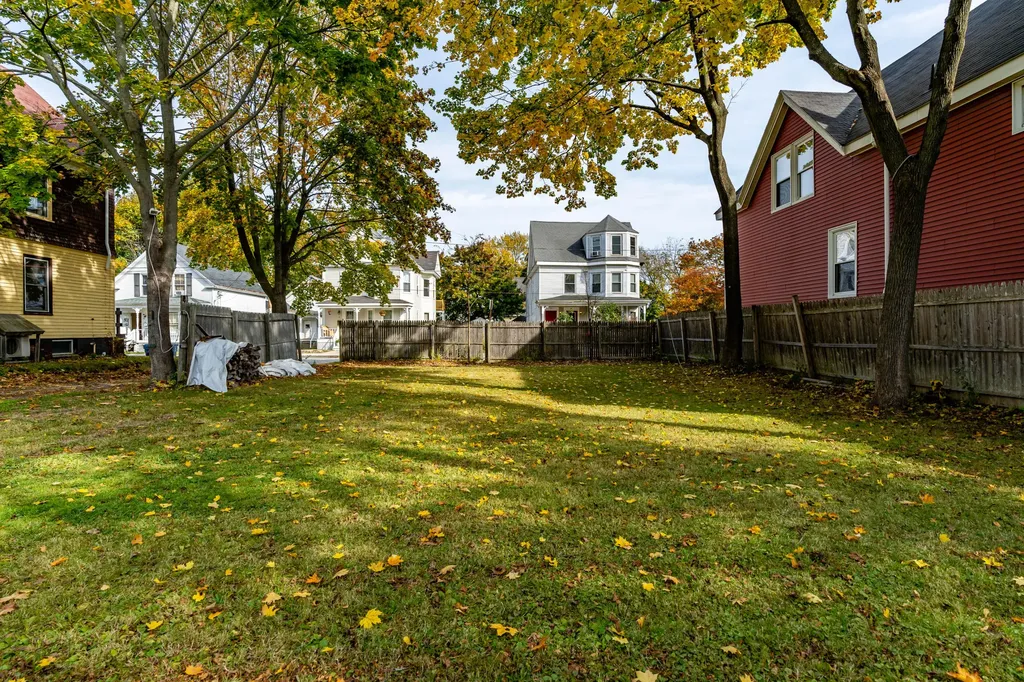 54 Irving Street Portland ME 04103