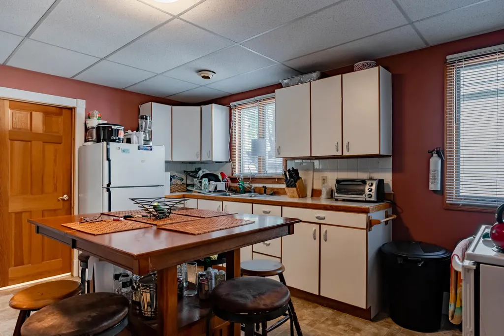 54 Irving Street Portland ME 04103