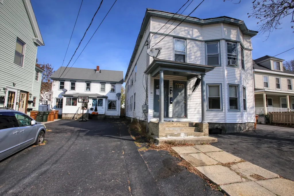 43 Pleasant Street Saco ME 04072