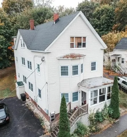 69 Newbury Street Auburn ME 04210