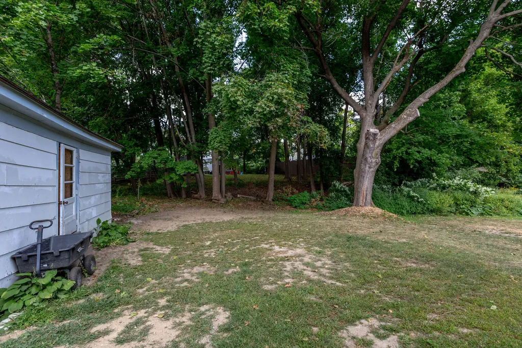 14 Linden Street Auburn ME 04210