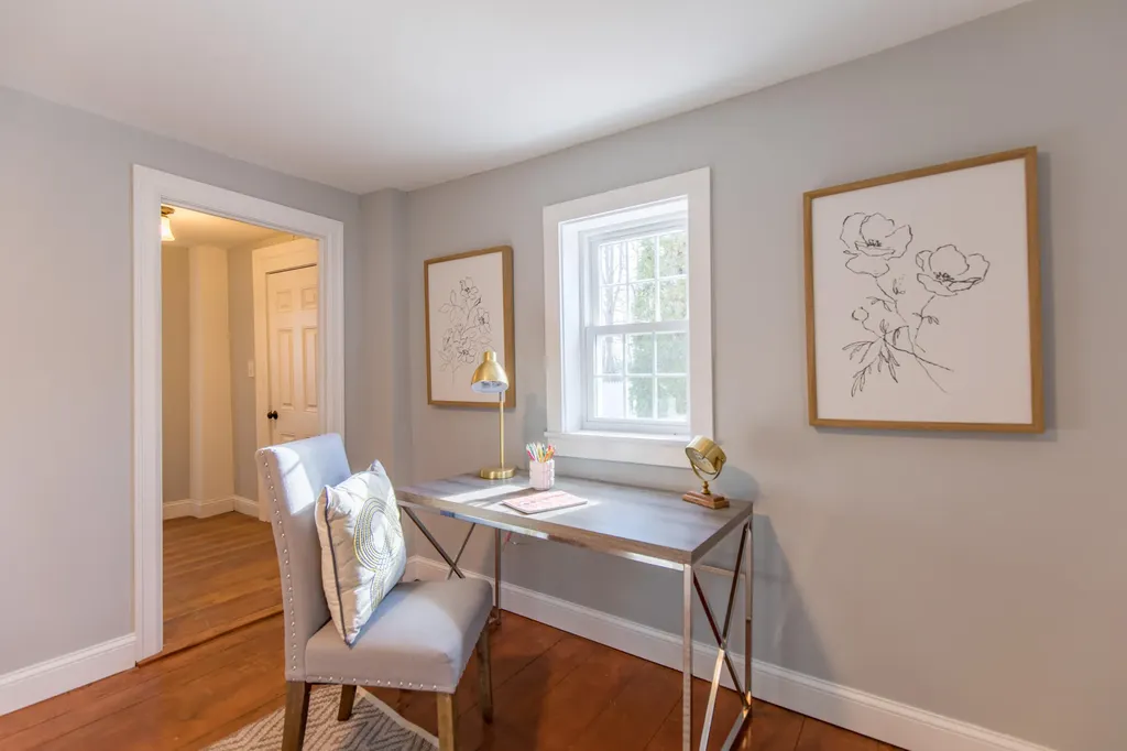 54 Brook Road Falmouth ME 04105