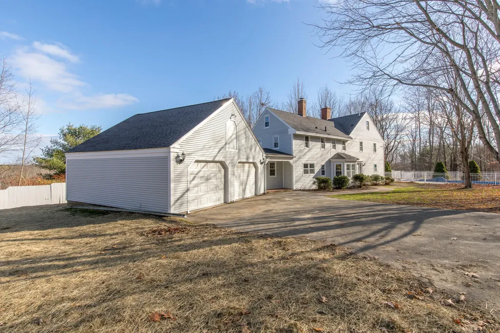 54 Brook Road Falmouth ME 04105