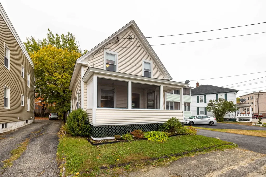27 Hamel Street Lewiston ME 04240