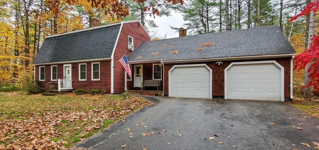 86 Cape Road Raymond ME 04071