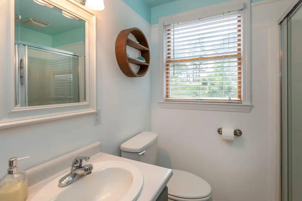 19 Riverview Drive Brunswick ME 04011