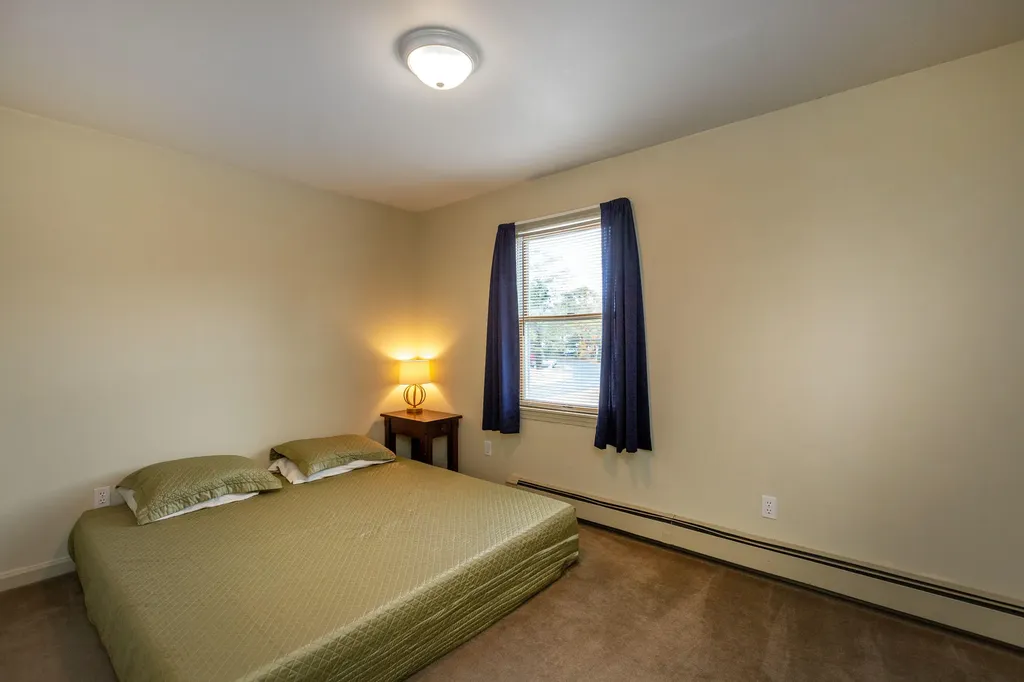 19 Riverview Drive Brunswick ME 04011