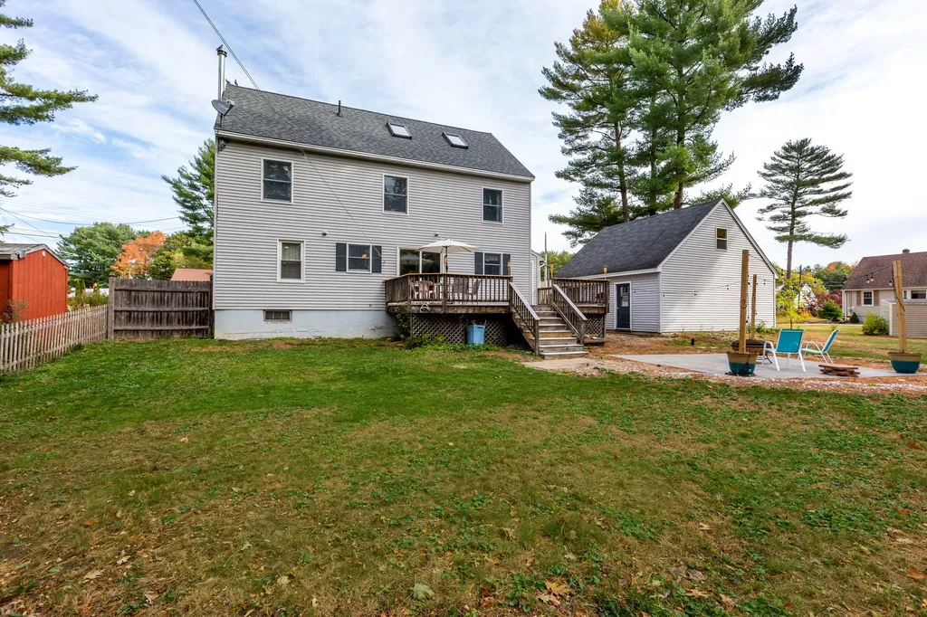 19 Riverview Drive Brunswick ME 04011