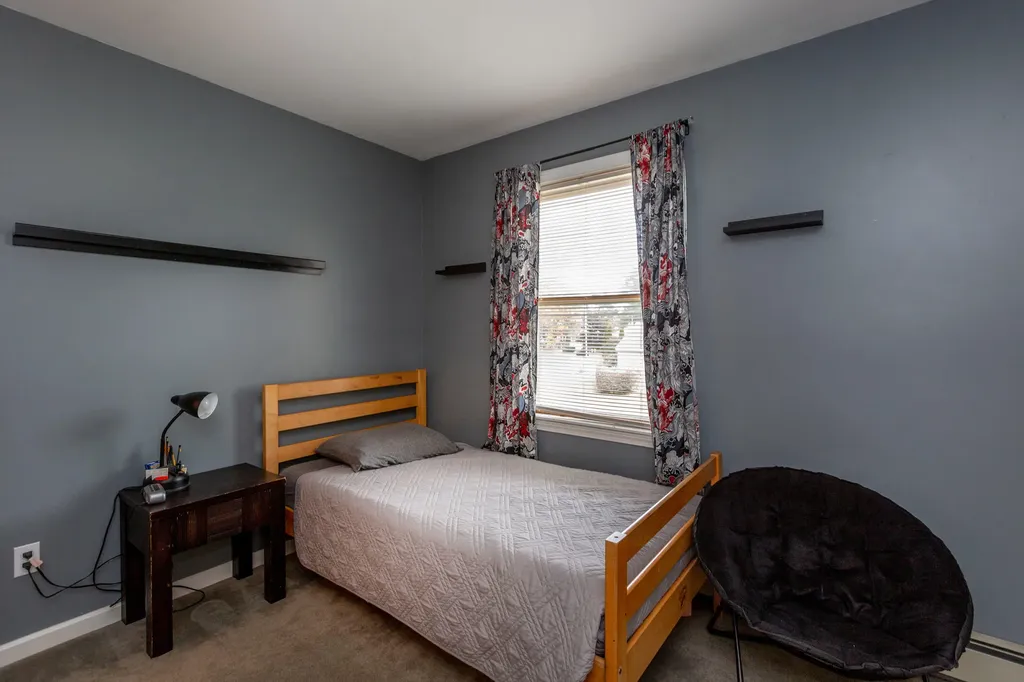 19 Riverview Drive Brunswick ME 04011