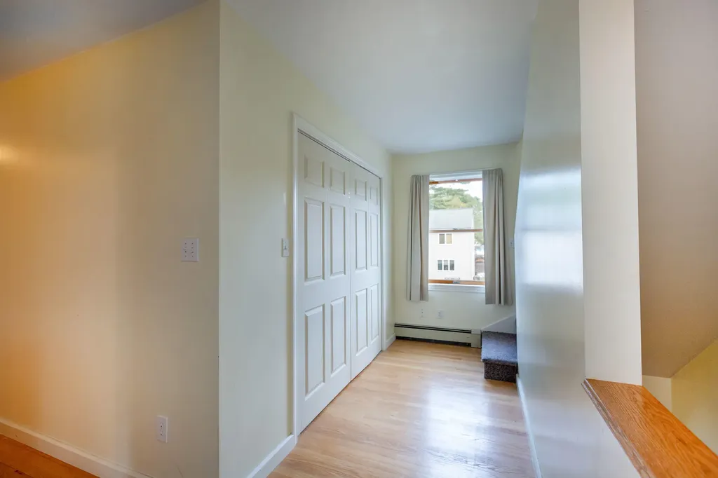 19 Riverview Drive Brunswick ME 04011