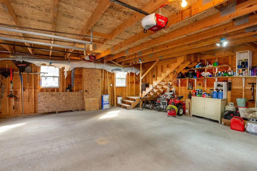 19 Riverview Drive Brunswick ME 04011